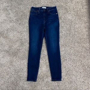 Madewell curvy high rise skinny. Size 26